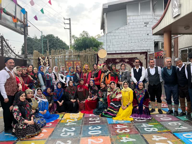 جشن لباس سنتی( به مناسبت هفته مازندران)